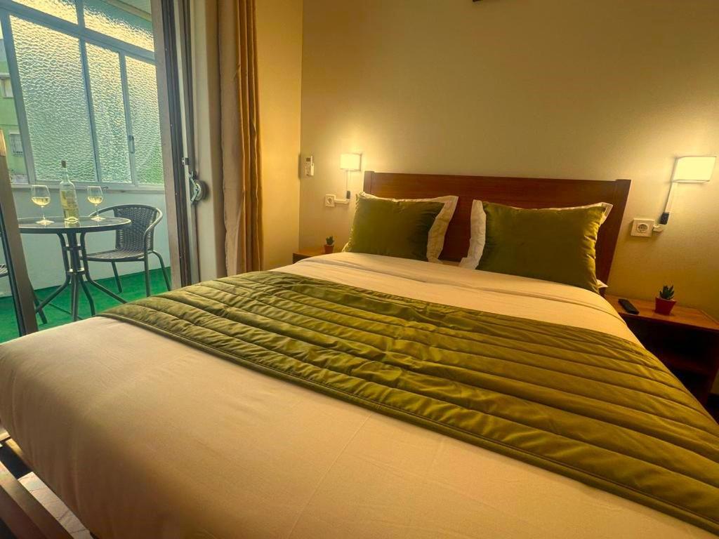 Lisabonna Guest House Amadora Eksteriør billede