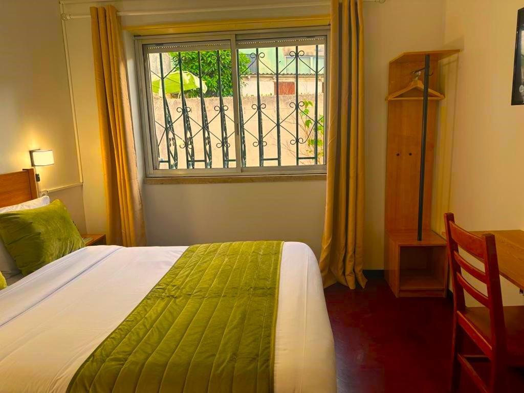 Lisabonna Guest House Amadora Eksteriør billede