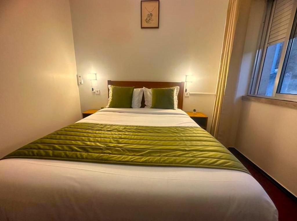 Lisabonna Guest House Amadora Eksteriør billede